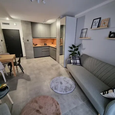 T18 Port Колобжег