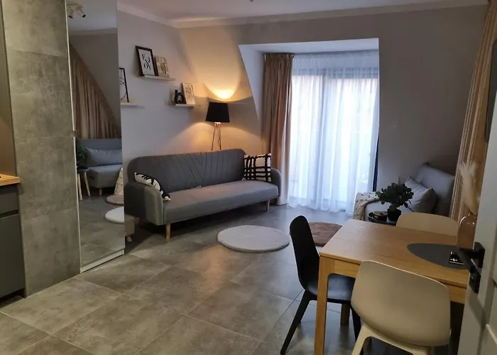 T18 Port Apartment *